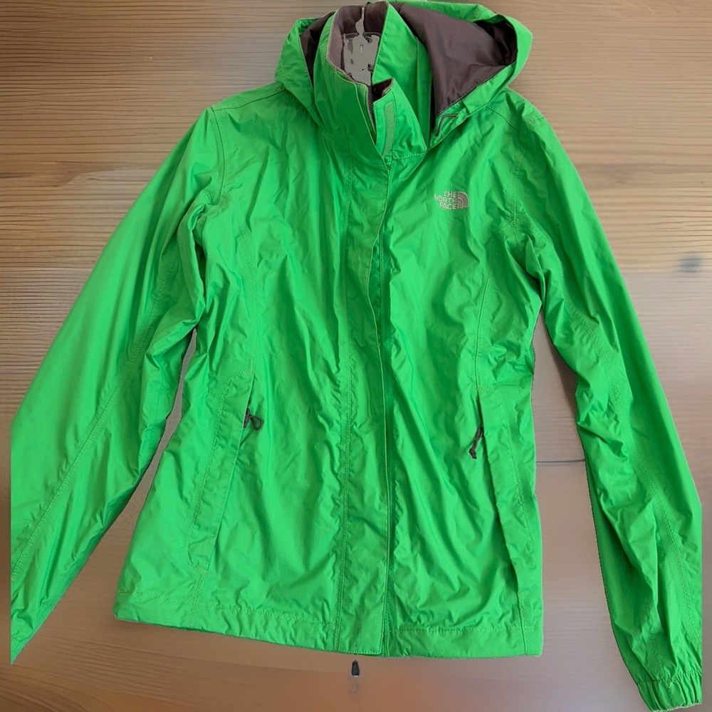 The North Face Jacket Womens medium Green HyVent Hooded Rain Shell Waterproof